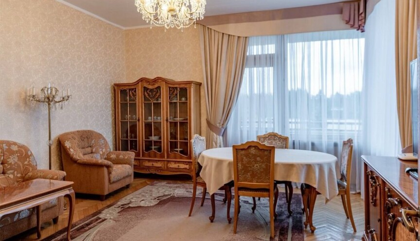 Люкс трёхкомн. (1 к)